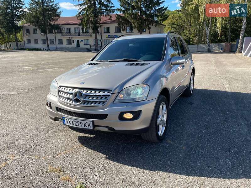 Внедорожник / Кроссовер Mercedes-Benz M-Class 2008 в Валках