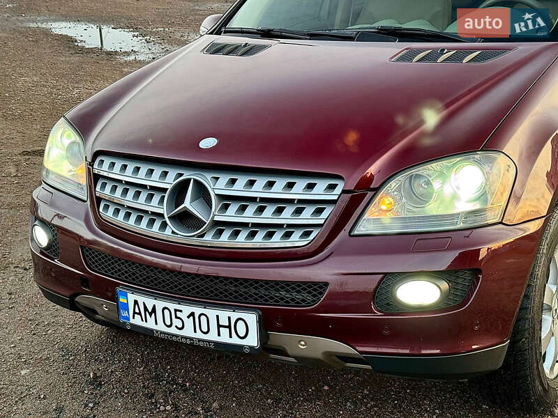 Внедорожник / Кроссовер Mercedes-Benz M-Class 2006 в Бердичеве