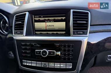 Позашляховик / Кросовер Mercedes-Benz M-Class 2013 в 