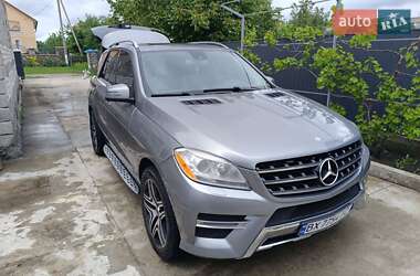 Позашляховик / Кросовер Mercedes-Benz M-Class 2015 в 