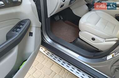 Позашляховик / Кросовер Mercedes-Benz M-Class 2015 в 