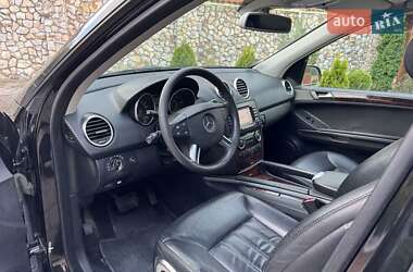 Внедорожник / Кроссовер Mercedes-Benz M-Class 2006 в 