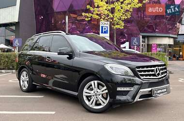 Позашляховик / Кросовер Mercedes-Benz M-Class 2013 в Києві