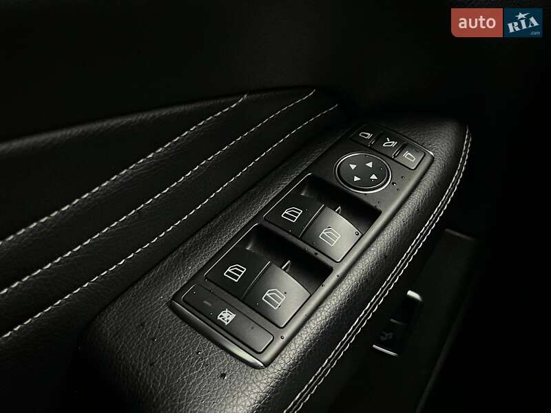 Позашляховик / Кросовер Mercedes-Benz M-Class 2013 в Києві