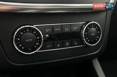 Внедорожник / Кроссовер Mercedes-Benz M-Class 2013 в 