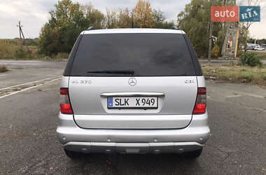 Внедорожник / Кроссовер Mercedes-Benz M-Class 2004 в 
