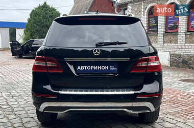 Внедорожник / Кроссовер Mercedes-Benz M-Class 2013 в 