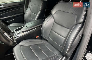 Внедорожник / Кроссовер Mercedes-Benz M-Class 2013 в 