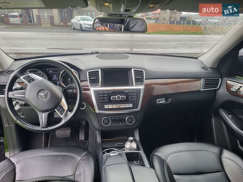Внедорожник / Кроссовер Mercedes-Benz M-Class 2011 в Черновцах фото 5 Внедорожник / Кроссовер Mercedes-Benz M-Class 2011 в Черновцах
