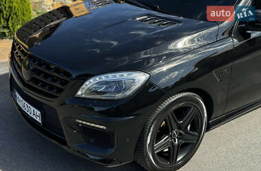 Внедорожник / Кроссовер Mercedes-Benz M-Class 2015 в 