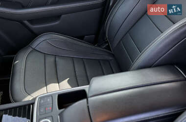Внедорожник / Кроссовер Mercedes-Benz M-Class 2015 в 