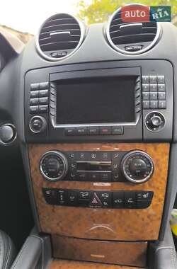 Позашляховик / Кросовер Mercedes-Benz M-Class 2008 в 