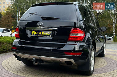 Внедорожник / Кроссовер Mercedes-Benz M-Class 2009 в 