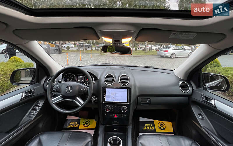Позашляховик / Кросовер Mercedes-Benz M-Class 2009 в Львові
