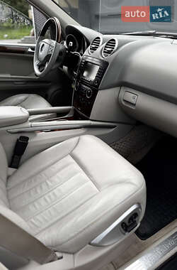 Внедорожник / Кроссовер Mercedes-Benz M-Class 2007 в 