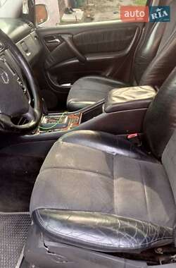 Внедорожник / Кроссовер Mercedes-Benz M-Class 2005 в 