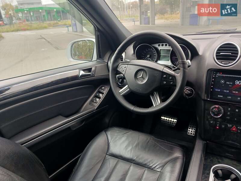 Позашляховик / Кросовер Mercedes-Benz M-Class 2008 в Києві
