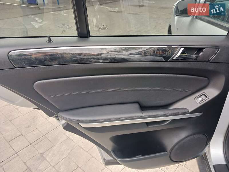 Позашляховик / Кросовер Mercedes-Benz M-Class 2008 в Києві