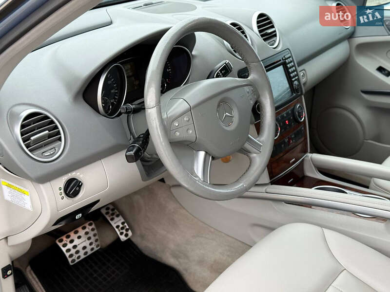 Внедорожник / Кроссовер Mercedes-Benz M-Class 2007 в Одессе