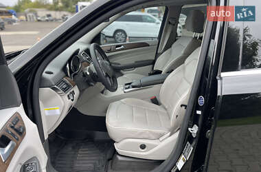 Позашляховик / Кросовер Mercedes-Benz M-Class 2013 в 
