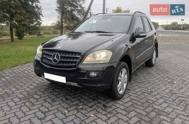 Внедорожник / Кроссовер Mercedes-Benz M-Class 2005 в Коломые