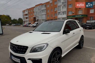 Позашляховик / Кросовер Mercedes-Benz M-Class 2012 в Чернігові