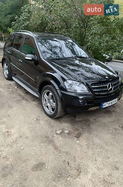 Внедорожник / Кроссовер Mercedes-Benz M-Class 2007 в 