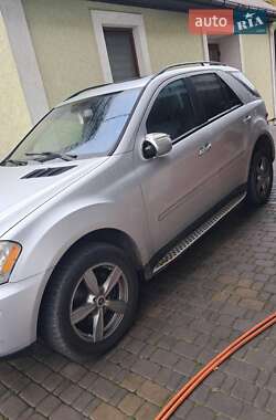 Внедорожник / Кроссовер Mercedes-Benz M-Class 2008 в 