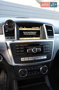 Внедорожник / Кроссовер Mercedes-Benz M-Class 2012 в 