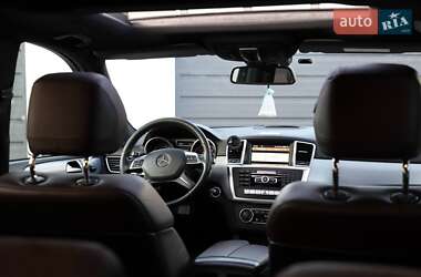 Внедорожник / Кроссовер Mercedes-Benz M-Class 2012 в 