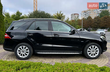 Внедорожник / Кроссовер Mercedes-Benz M-Class 2012 в 