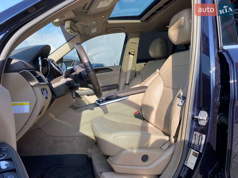Внедорожник / Кроссовер Mercedes-Benz M-Class 2012 в Львове