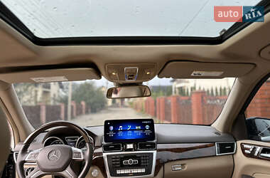Внедорожник / Кроссовер Mercedes-Benz M-Class 2012 в 