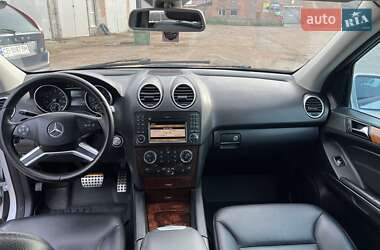 Внедорожник / Кроссовер Mercedes-Benz M-Class 2008 в 