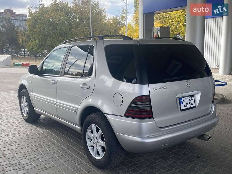 Позашляховик / Кросовер Mercedes-Benz M-Class 2000 в Миколаєві