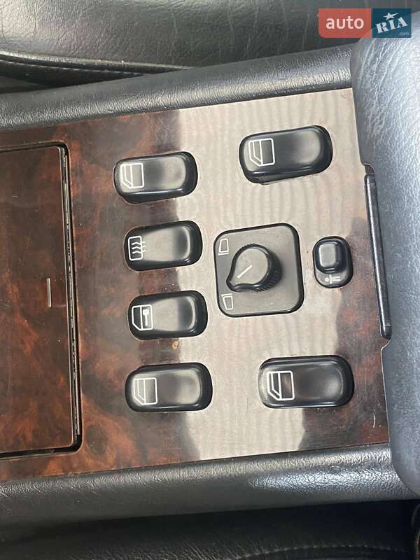 Позашляховик / Кросовер Mercedes-Benz M-Class 2000 в Миколаєві