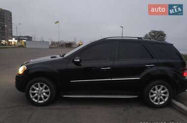 Внедорожник / Кроссовер Mercedes-Benz M-Class 2008 в 