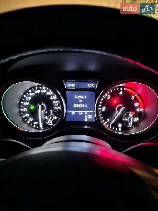 Внедорожник / Кроссовер Mercedes-Benz M-Class 2012 в Рожнятове