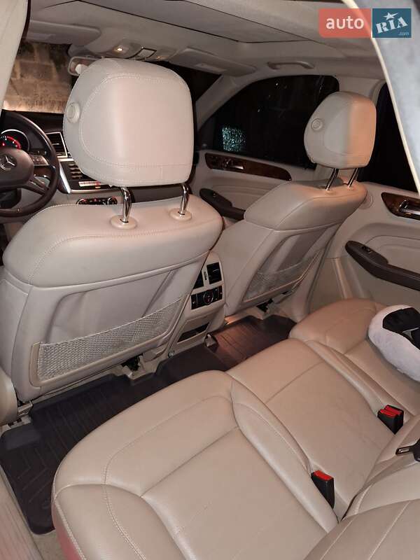 Внедорожник / Кроссовер Mercedes-Benz M-Class 2012 в Рожнятове