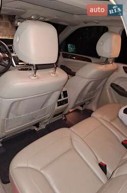 Внедорожник / Кроссовер Mercedes-Benz M-Class 2012 в 