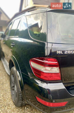 Внедорожник / Кроссовер Mercedes-Benz M-Class 2008 в 