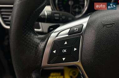 Позашляховик / Кросовер Mercedes-Benz M-Class 2013 в 