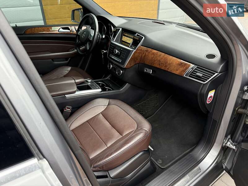 Позашляховик / Кросовер Mercedes-Benz M-Class 2012 в Білій Церкві фото 38 Позашляховик / Кросовер Mercedes-Benz M-Class 2012 в Білій Церкві