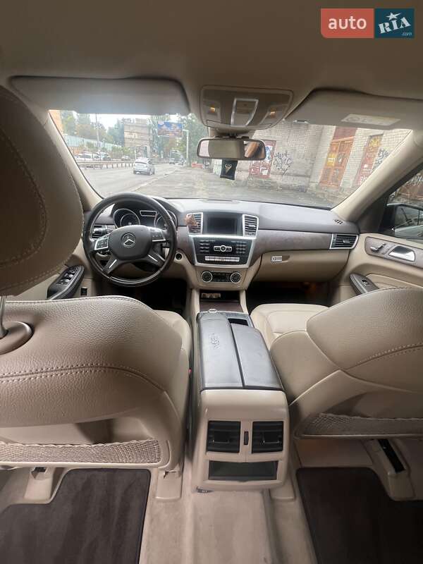 Позашляховик / Кросовер Mercedes-Benz M-Class 2015 в Одесі