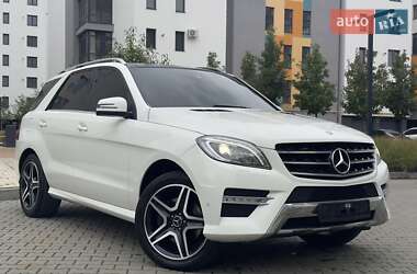 Внедорожник / Кроссовер Mercedes-Benz M-Class 2012 в 