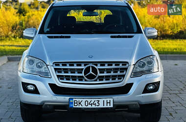 Внедорожник / Кроссовер Mercedes-Benz M-Class 2008 в 