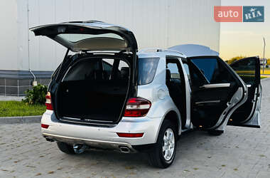 Внедорожник / Кроссовер Mercedes-Benz M-Class 2008 в 