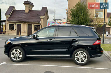 Внедорожник / Кроссовер Mercedes-Benz M-Class 2012 в 