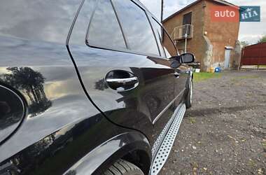 Внедорожник / Кроссовер Mercedes-Benz M-Class 2006 в 