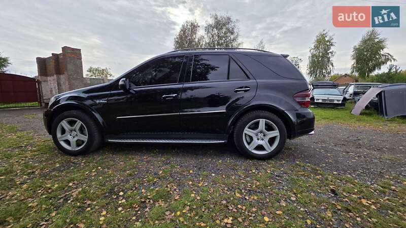 Внедорожник / Кроссовер Mercedes-Benz M-Class 2006 в Ровно